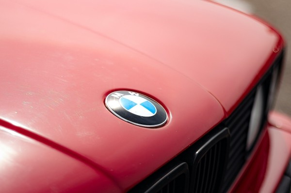 Брестчанин показал отлично сохранившийся BMW E30 1986 года Брестчанин показал отлично сохранившийся BMW E30 1986 года