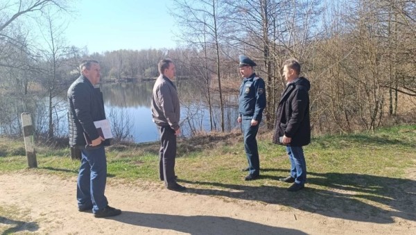 В Бресте пляж «Центральный» проходит подготовку для открытия купального сезона В Бресте пляж «Центральный» проходит подготовку для открытия купального сезона