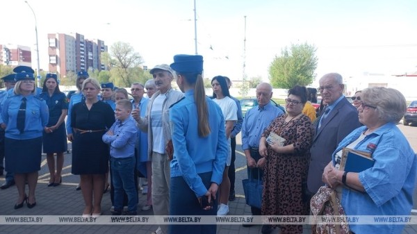 Аллею памяти ветеранов-фронтовиков открыли брестские таможенники