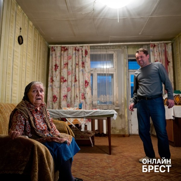 Пьяный сын избил и пытался душить мать в Бресте Пьяный сын избил и пытался душить мать в Бресте