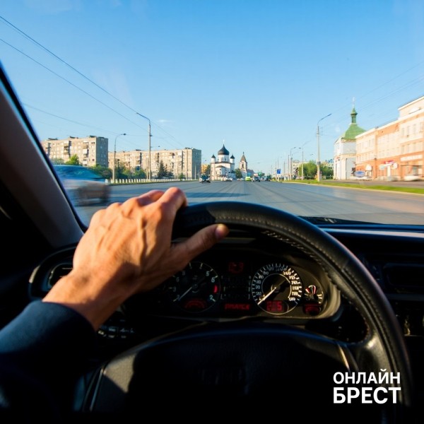 Белорус потратил 1000 рублей на покупку прав в интернете: что из этого получилось Белорус потратил 1000 рублей на покупку прав в интернете: что из этого получилось