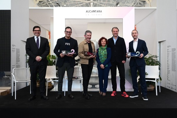 Названы самые красивые машины 2025 года Названы самые красивые машины 2025 года