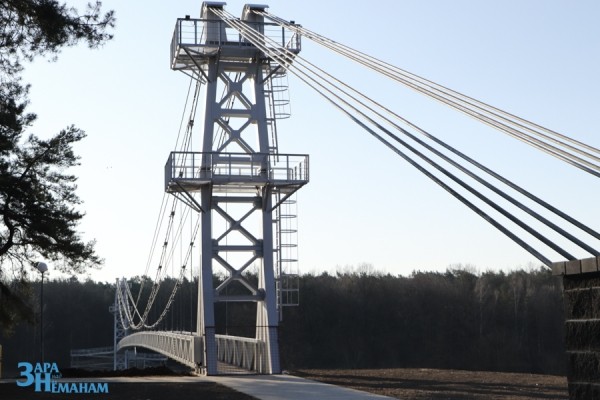Как выглядит самый длинный подвесной мост в Беларуси после ремонта