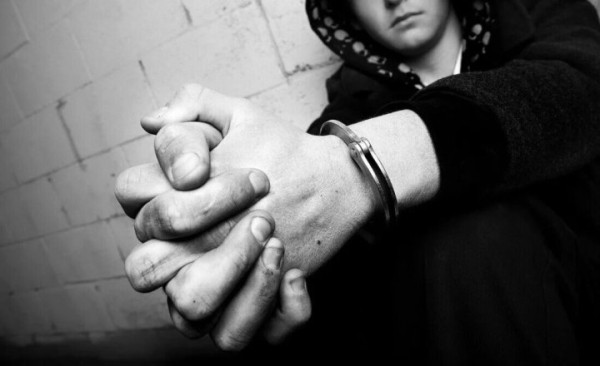 В Беларуси школьнику грозит до 15 лет лишения свободы. Что он сделал? В Беларуси школьнику грозит до 15 лет лишения свободы. Что он сделал?