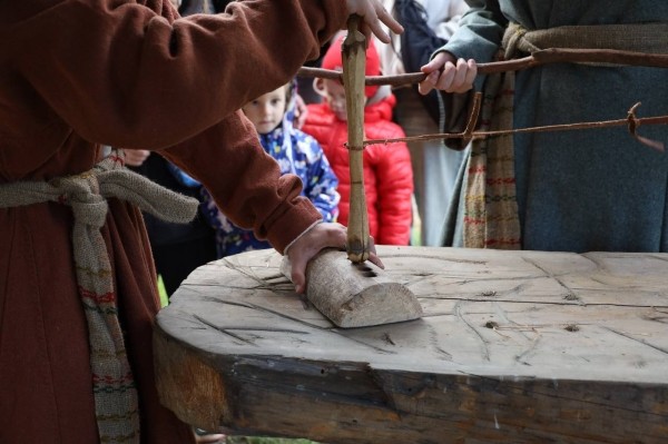 В Беловежской пуще провели традиционную акцию «Ночь музеев» В Беловежской пуще провели традиционную акцию «Ночь музеев»