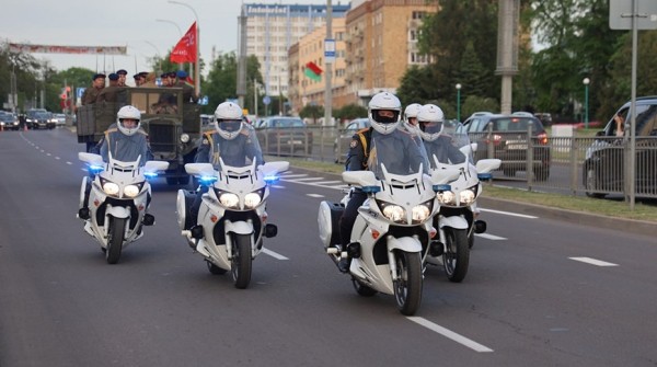 Брест принял республиканский автомотопробег МВД «На страже памяти Великого Подвига» Брест принял республиканский автомотопробег МВД «На страже памяти Великого Подвига»