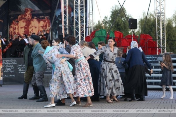 «Патетический дневник памяти» представил Большой театр в Брестской крепости — большой фоторепортаж «Патетический дневник памяти» представил Большой театр в Брестской крепости — большой фоторепортаж