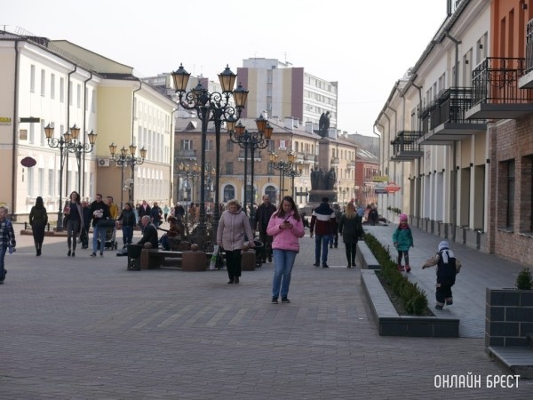Напоминаем, когда у белорусов будет четыре выходных дня подряд Напоминаем, когда у белорусов будет четыре выходных дня подряд