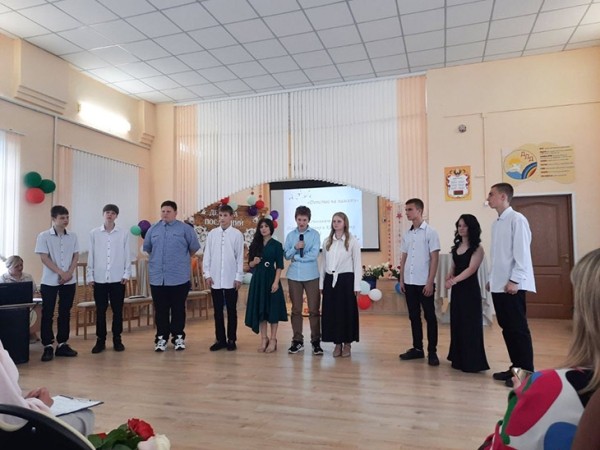 День открытых дверей в Дивинском детском доме — 10 воспитанников шагнули во взрослую жизнь День открытых дверей в Дивинском детском доме — 10 воспитанников шагнули во взрослую жизнь