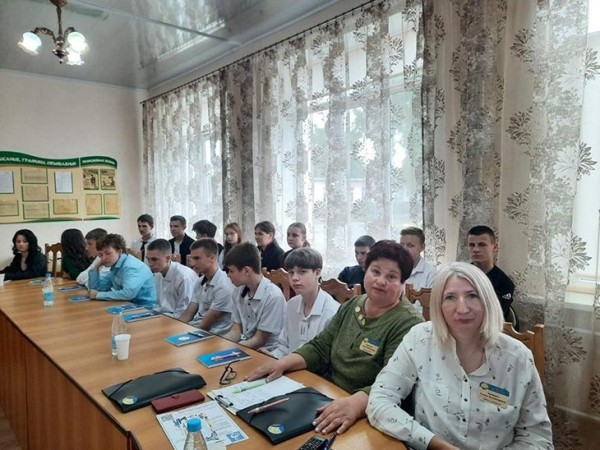 День открытых дверей в Дивинском детском доме — 10 воспитанников шагнули во взрослую жизнь День открытых дверей в Дивинском детском доме — 10 воспитанников шагнули во взрослую жизнь