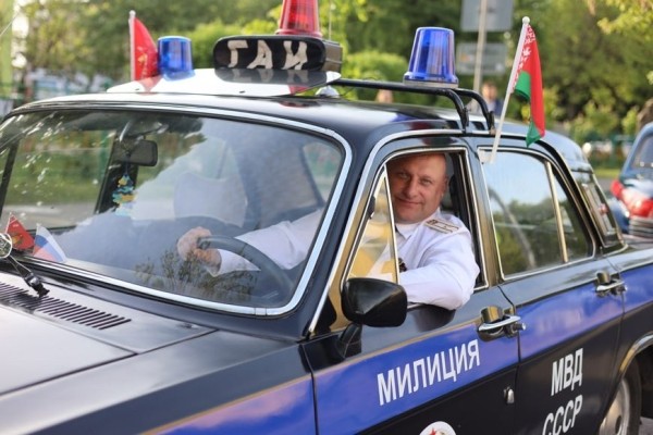 Брест принял республиканский автомотопробег МВД «На страже памяти Великого Подвига» Брест принял республиканский автомотопробег МВД «На страже памяти Великого Подвига»